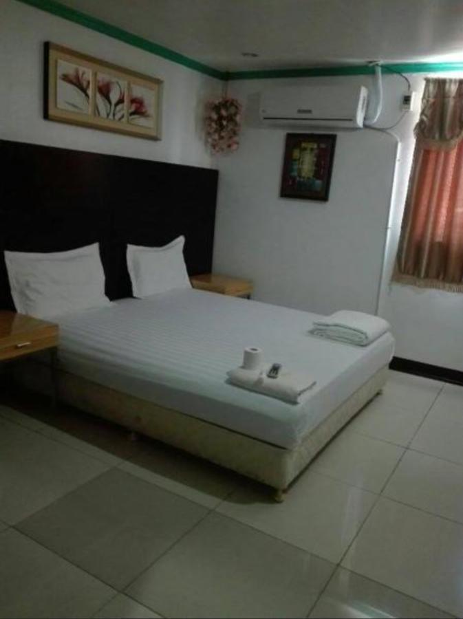 Asia Novo Boutique Hotel - Kalibo Exterior photo